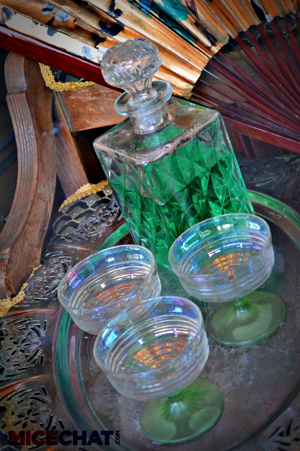 disneyland resort, Photos in Wonderland: Disneyland Resort Color Spotlight – Green