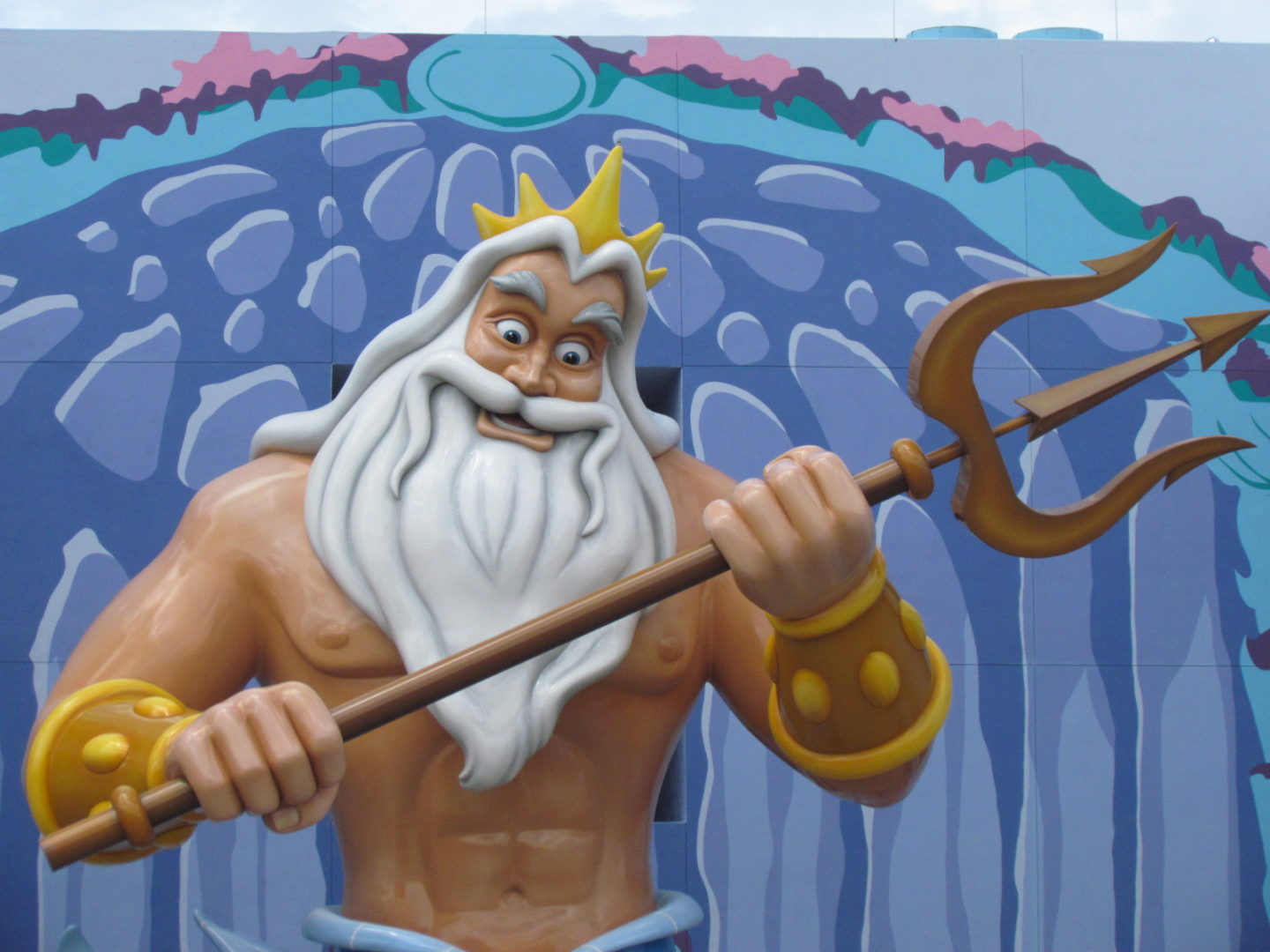 , DISNEYLAND UPDATE: Tiana’s Wild Waters, Country Bear Surprise  & Fantasmic!