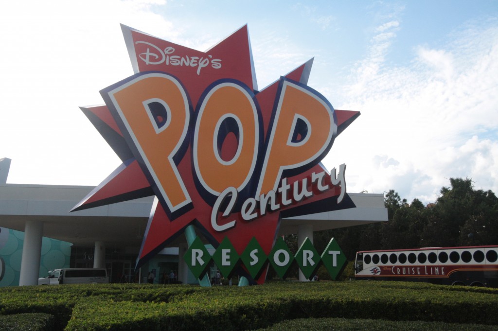 Pop Century, Pop Century Review