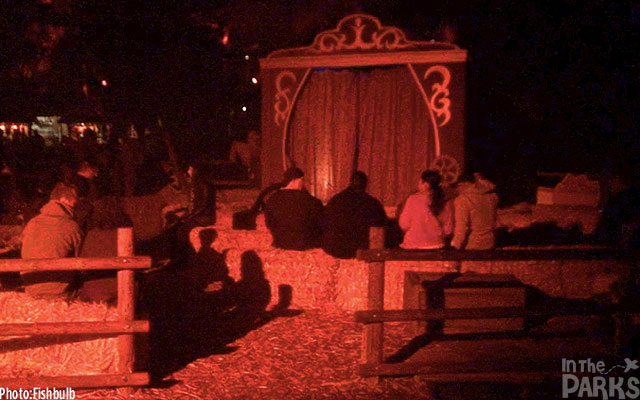 Screen-Shot-2012-10-19-at-11.04.28-PM Knotts Scary Farm, Knotts Scary Farm Entertainment Hits and Misses