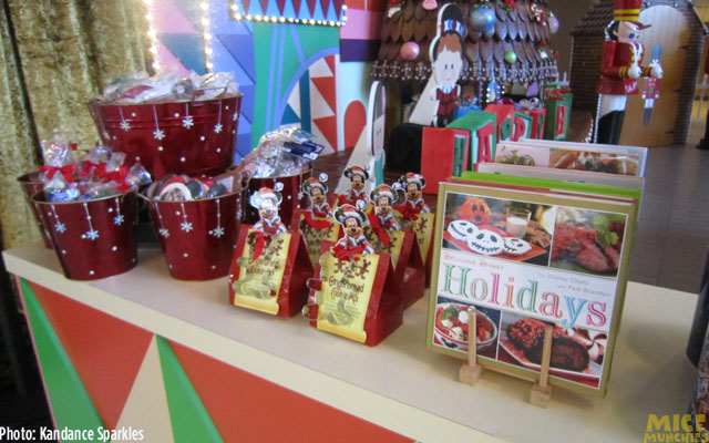 014 Disney World, Christmas Treats From Around the Disney World