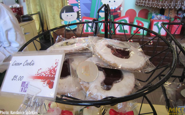 018 Disney World, Christmas Treats From Around the Disney World