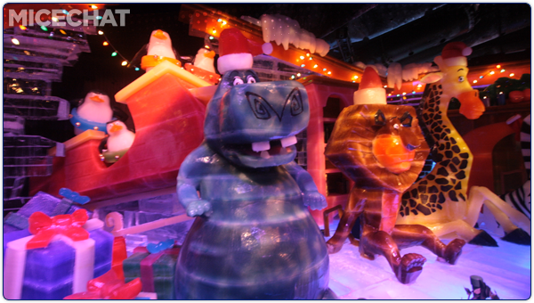 Disney News, Disney News Update: Holidays in full force, WDW Attendance Down and more!