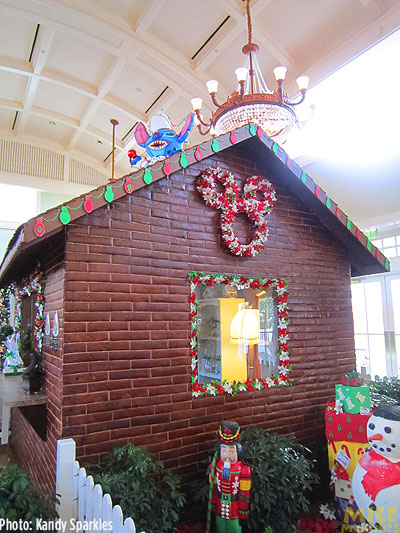 11.24.12-025 Walt Disney World, Gingerbread House at Walt Disney World Boardwalk Resort