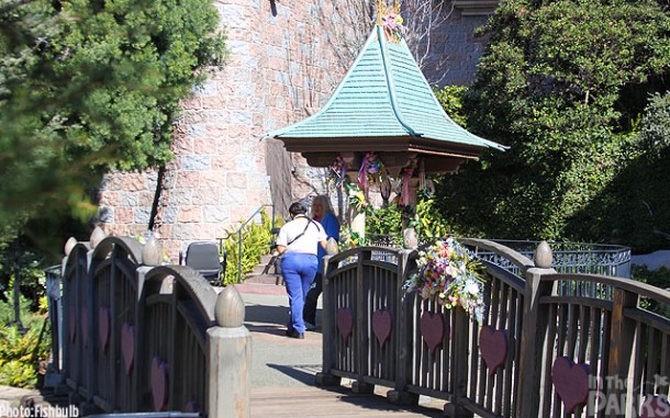 Disneyland, In The Parks: Love in the Air, Refurbs on the Ground