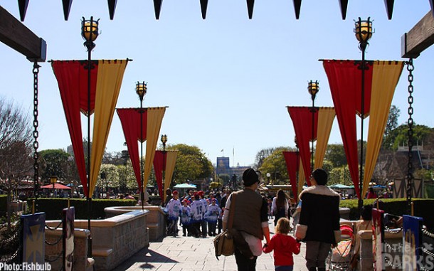 Disneyland, In The Parks: Love in the Air, Refurbs on the Ground