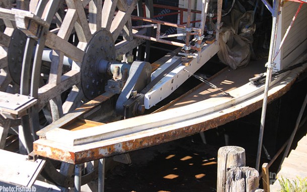Disneyland, In The Parks: Love in the Air, Refurbs on the Ground
