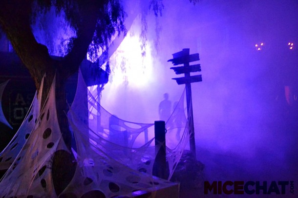 Knott's Berry Farm, Photos In Wonderland – Knott’s Berry Farm After Dark