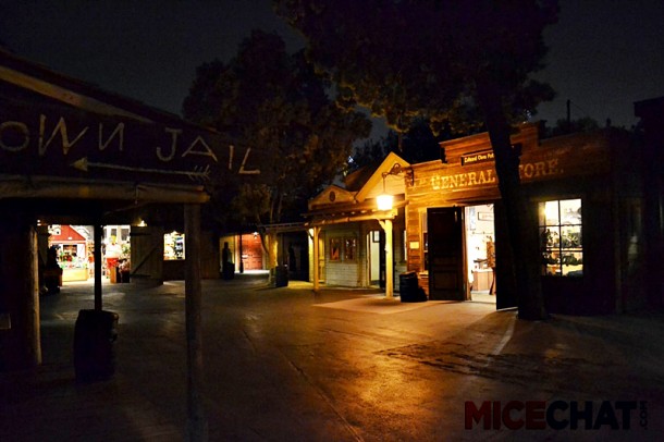 Knott's Berry Farm, Photos In Wonderland – Knott’s Berry Farm After Dark