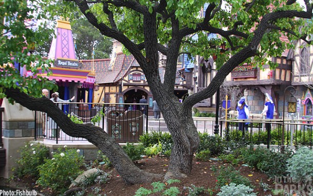 IMG_1815 disneyland, In The Parks: Disneyland Opens Fantasy Faire Village