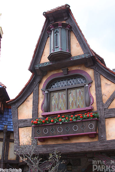 disneyland, In The Parks: Disneyland Opens Fantasy Faire Village