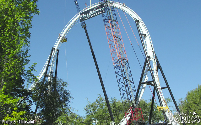 six flags magic mountain, Worlds Tallest Vertical Loop Completed at Six Flags Magic Mountain