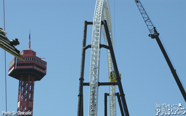 six flags magic mountain, Worlds Tallest Vertical Loop Completed at Six Flags Magic Mountain