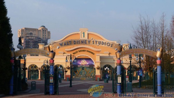 Disneyland Paris, Cold weather has a chilling effect on Disneyland Paris attendance