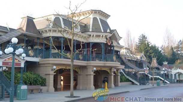 Disneyland Paris, Cold weather has a chilling effect on Disneyland Paris attendance