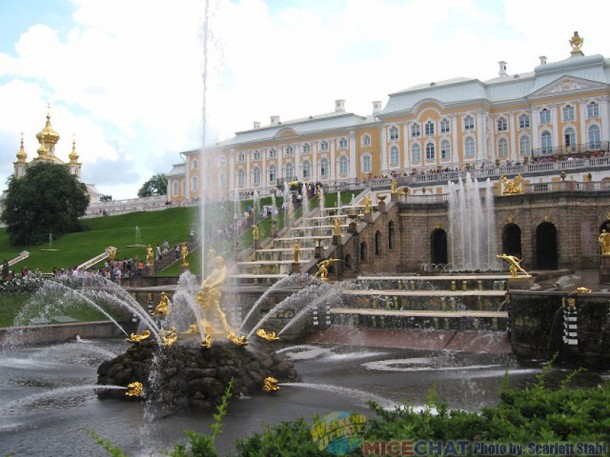 Another fountain...