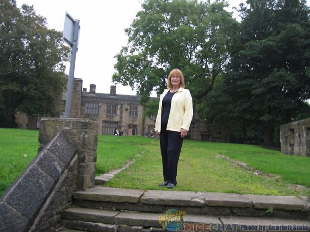 Scarlett with Bolling Hall behind