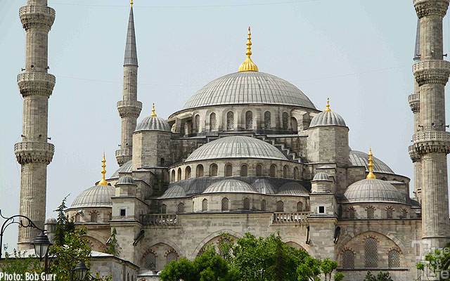 Exterior of the Istanbul Blue Mosque