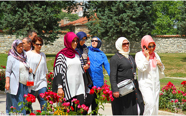 Turkish ladies are seen everywhere in stylish dress