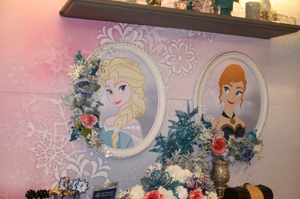Sir Mickey has been partly redecorated for Frozen.