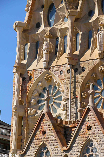 Details of the newer Sagrada construction