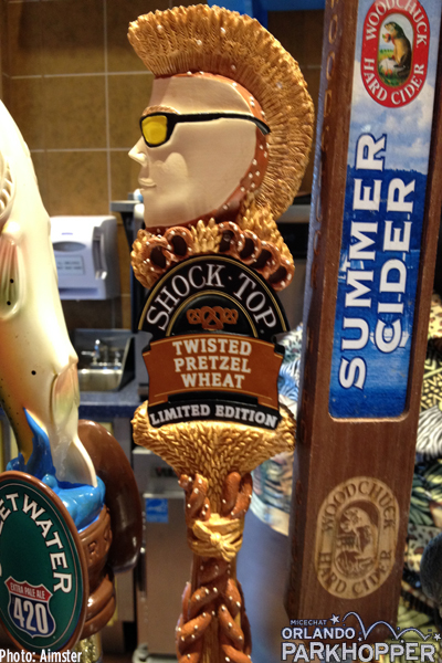 Gave the Shock Top Twisted Pretzel Wheat beer a try. It smells just like pretzels and tasted very good. The Woodchuck Summer Cider next to it was also really good.