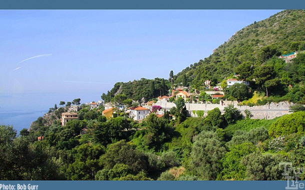 The wealthy can enjoy summer villas with spectacular Mediterranean views