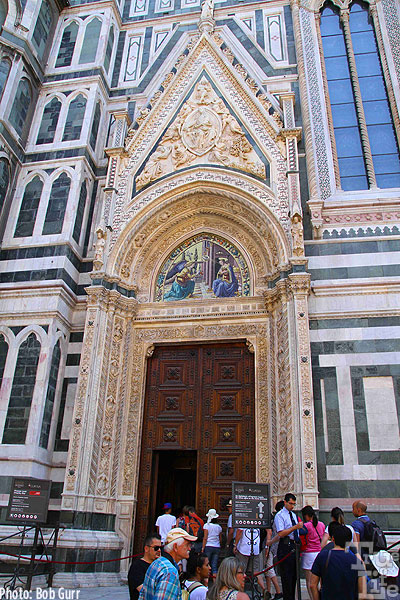 Cathedral Santa Maria del Fiore intricate tiled entrance