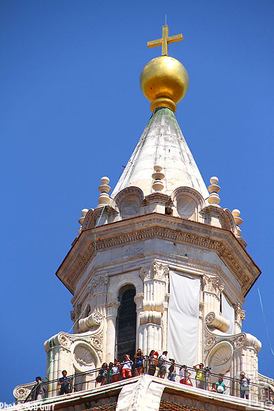 Cathedral Santa Maria del Fiore's dome is capped with viewing deck