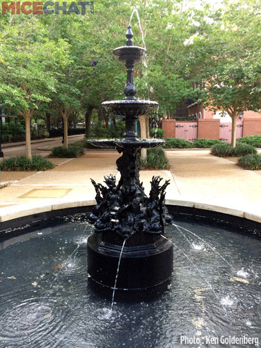 One of the many fountains, typical of New Orleans.