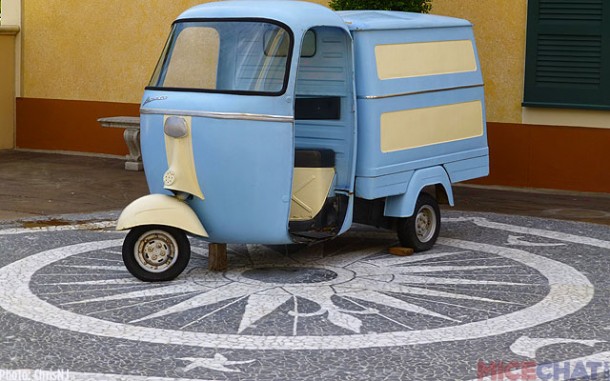 Many Italian touches add to the theme