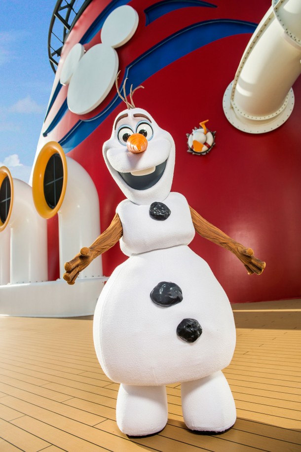 frozen_03_disney_cruise_line_copyright_disney_cruise_line