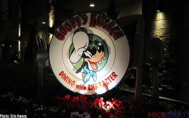 Disneyland Character Dining