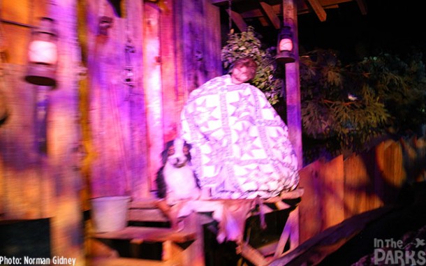 Back on February 13th, the banjo player was covered with a blanket.