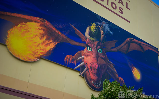 Shrek 4D got new colorful posters, so it seems it won't be leaving us anytime soon, sadly.