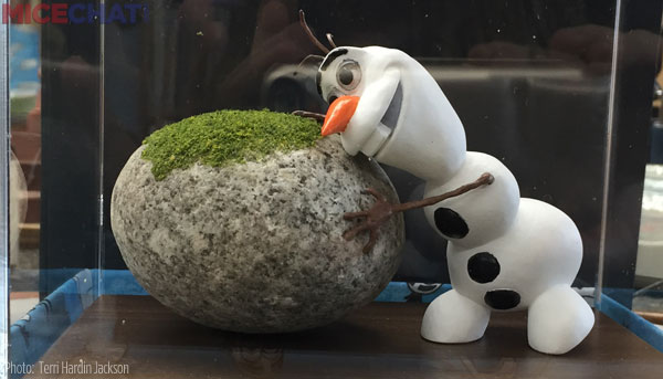 Olaf created as a gift from her boyfriend Tim. Happy Birthday Lisa!