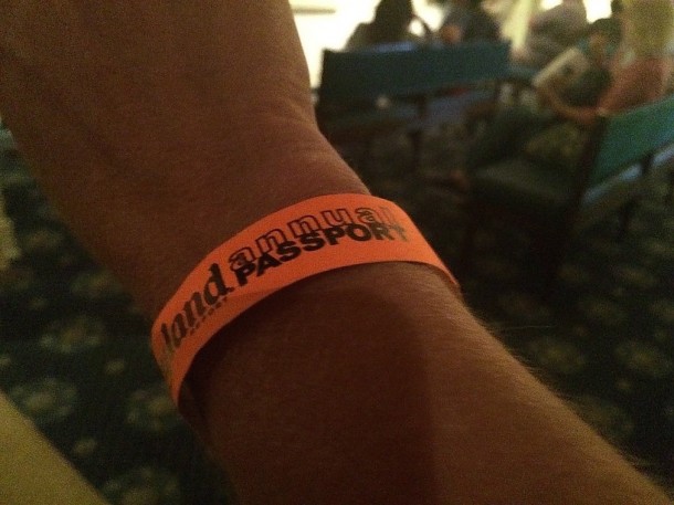 WwW AP Wristband