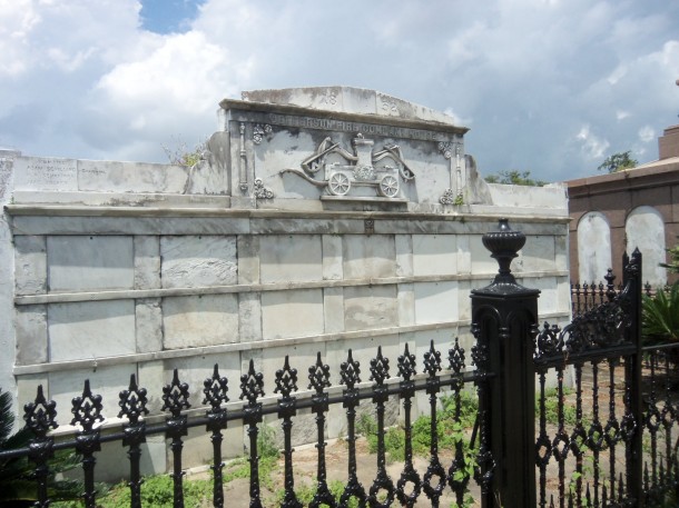 NOLA - Lafayette Fireman Tomb