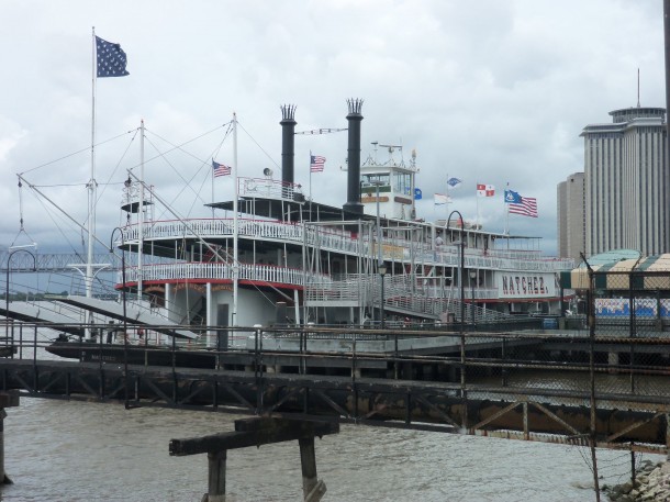 NOLA - Steamboat Natchez