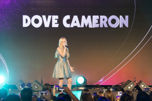 DOVE CAMERON