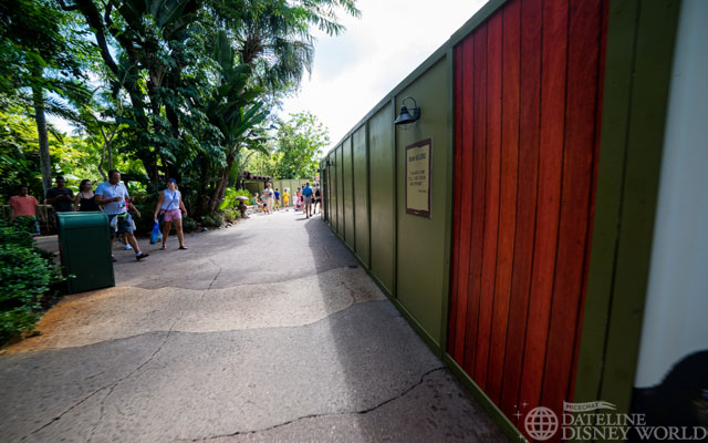 Thin walkways due to the construction.