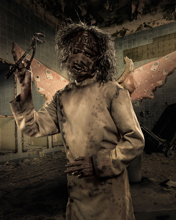 Knott's-Scary-Farm_Tooth-Fairy