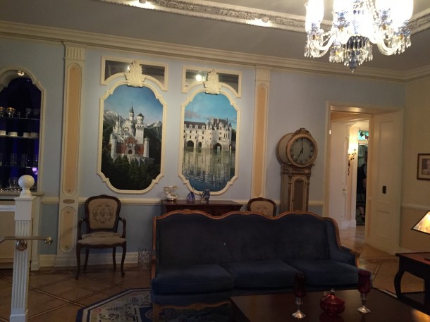 Disneyland Dream Suite