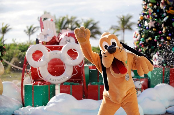 winter_holiday_05_copyright_disney_cruise_line