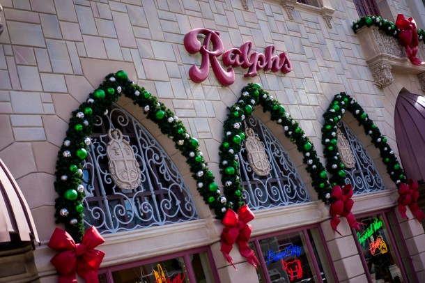 Hollywood is all dolled up for the holidays.