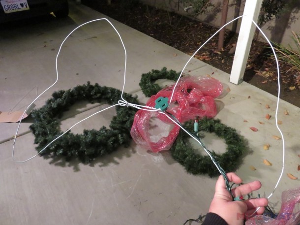 Wreath-wire-mc
