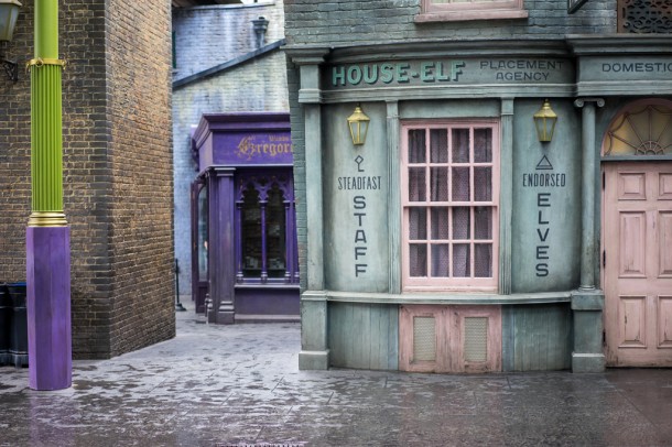 We like an empty Diagon Alley.