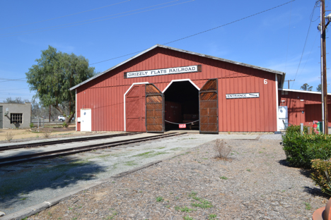 The Grizzly Flats or the 3-foot Narrow Gauge carbarn at OERM in Perris, CA. 