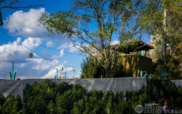 This tower for Rivers of Light is covered in go away green.