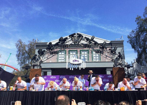 Knott's Boysenberry Festival MLE Pie Eating Contest 3